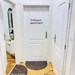 Old Town With Private Bathroom *